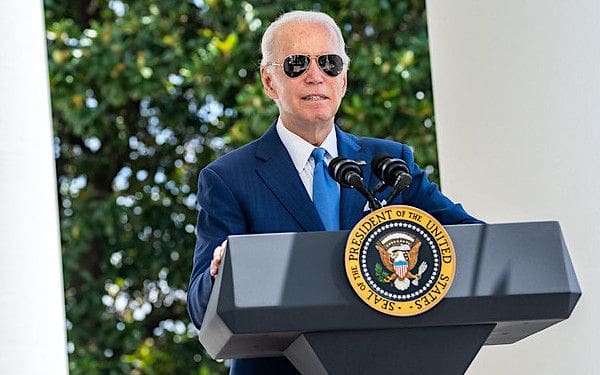 Joe Biden delivers virtual remarks before signing H.R. 7352 and H.R. 7334, bipartisan bills addressing fraud committed under COVID-19 small business relief programs, Friday, Aug. 5, 2022, on the Blue Room Balcony of the White House. (Official White House photo by Erin Scott)